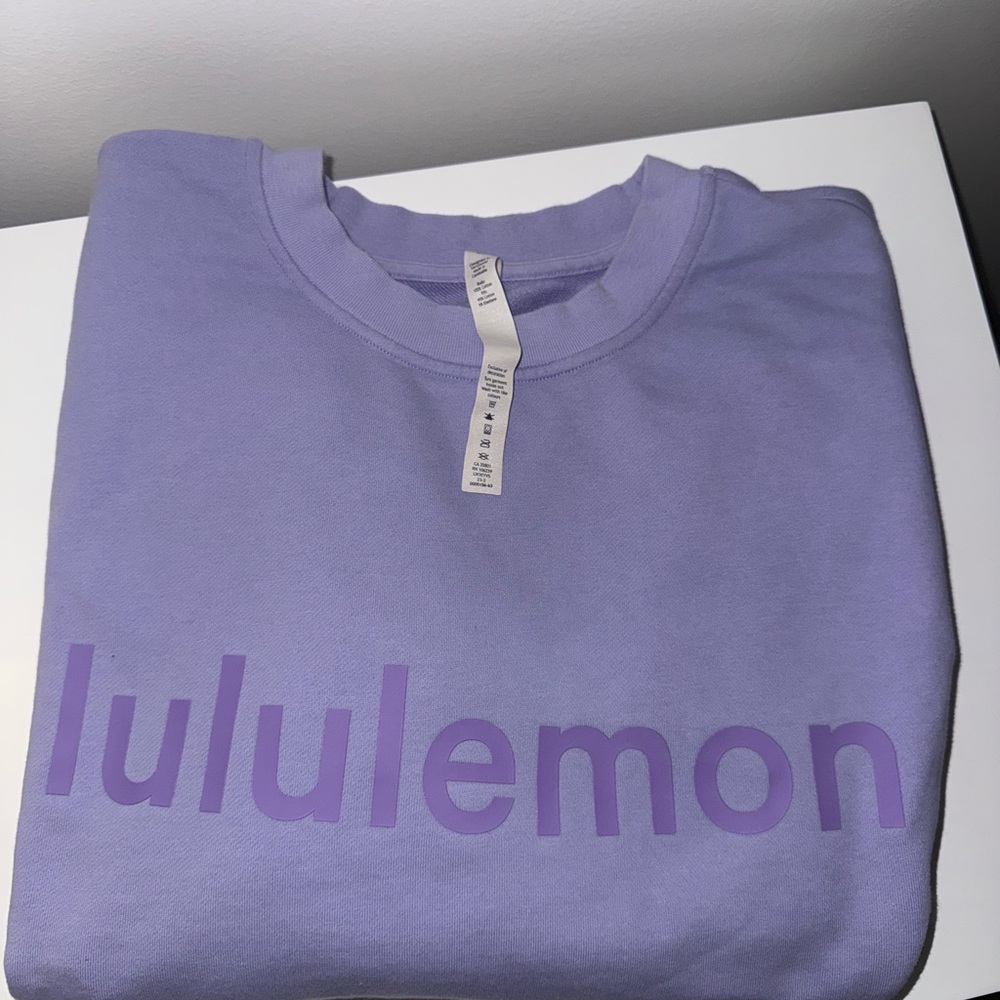 Lululemon Lot - Sweatshirt, Tanks, Top and Crossbody